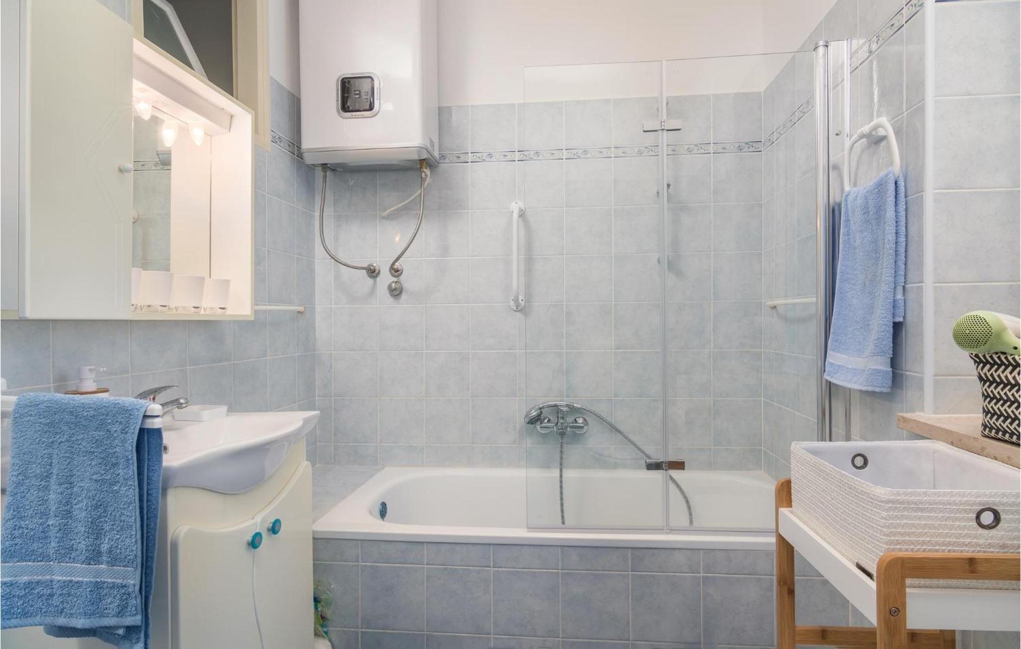Amazing Apartment In Rabac With Wifi Raša Extérieur photo